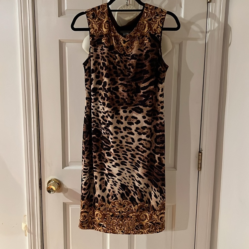 Carmen Marc Valvo size large Leopard print sleeveless dress with stretch